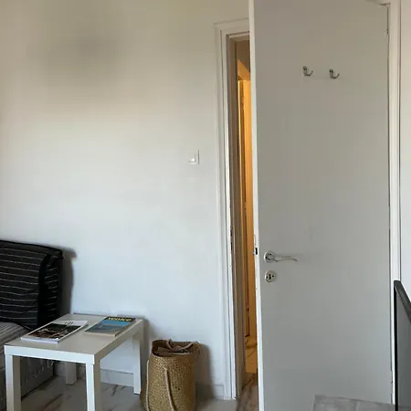 Sunny Apartment Nerantza