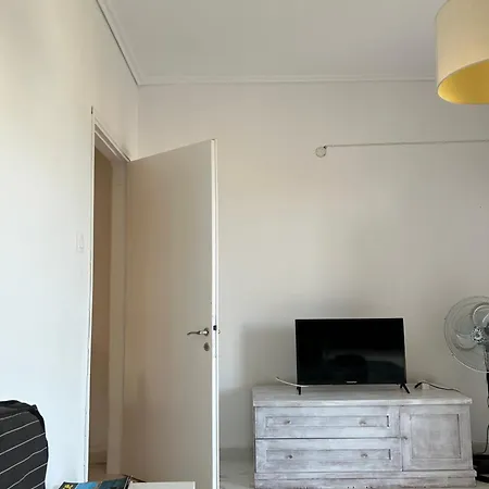 Sunny Apartment Nerantza