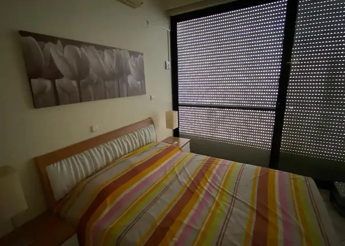 Sunny شقة Amaliada